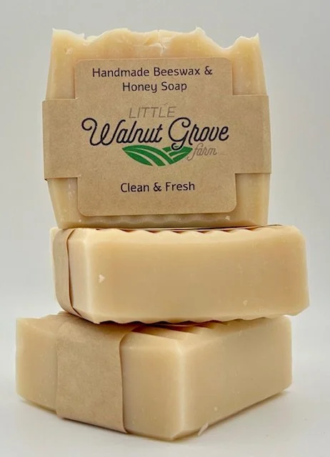 ★87MM★ Mmlg SMMR ACTIVITY MELGE HFT NATURAL SOAP Beeswax & Honey Soap — Little Walnut Grove Farm LLC